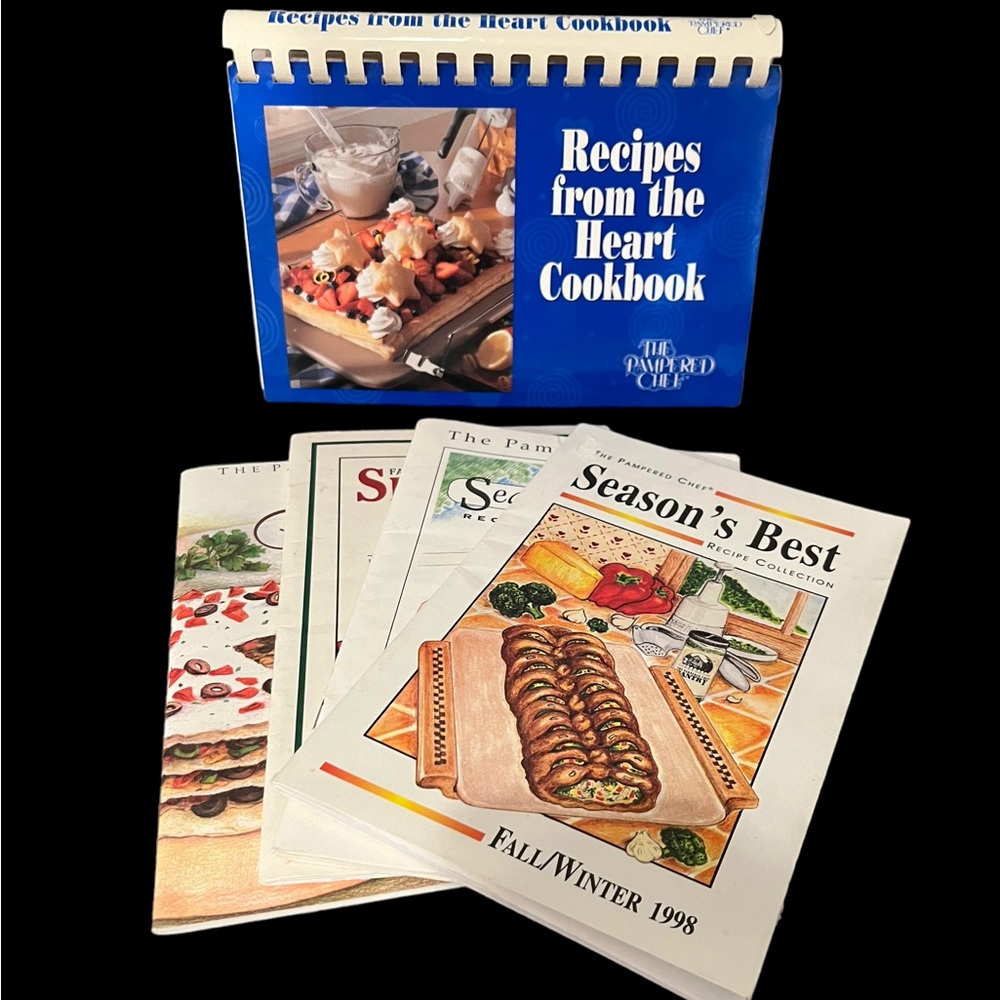 Vintage The Pampered Chef From The Heart & Season’s Best Recipe Collection Lot